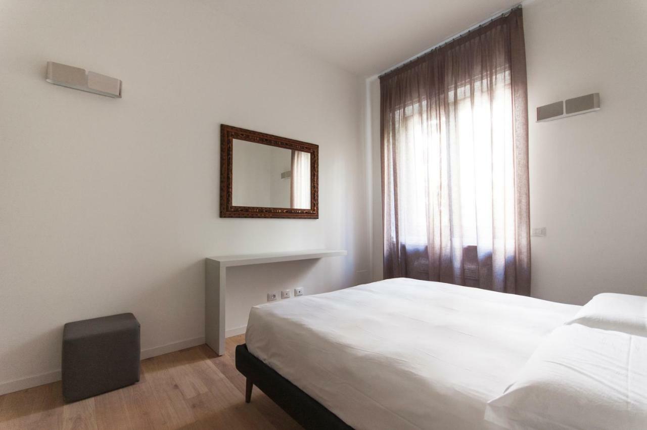 Beautiful Flat In Milano Center Appartement Buitenkant foto