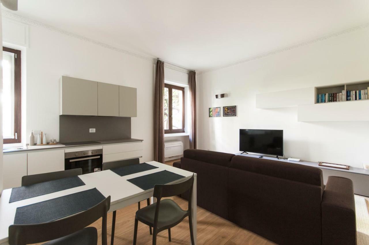 Beautiful Flat In Milano Center Appartement Buitenkant foto